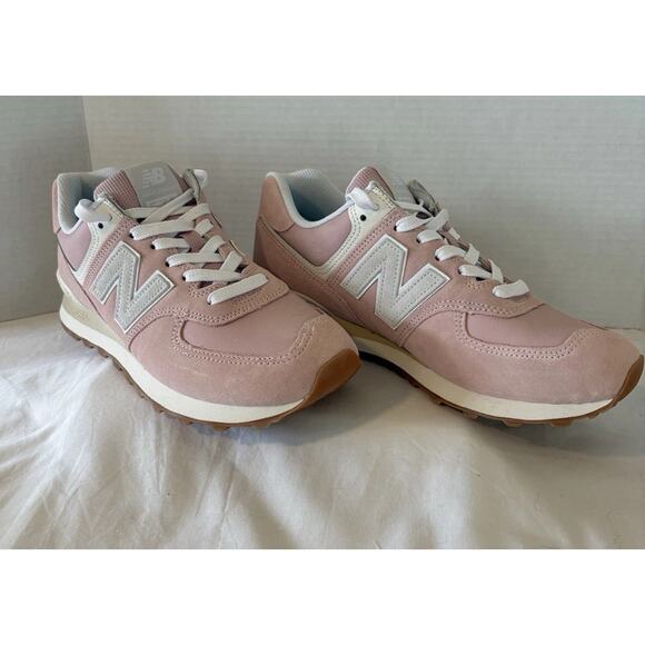 New Balance 574 Sneakers Pink Grey Suede Retro Running Shoes WN Sz 11 Brand New - Picture 2 of 15